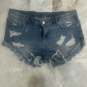 Denim 
Casual Blue Distressed Jean Shorts